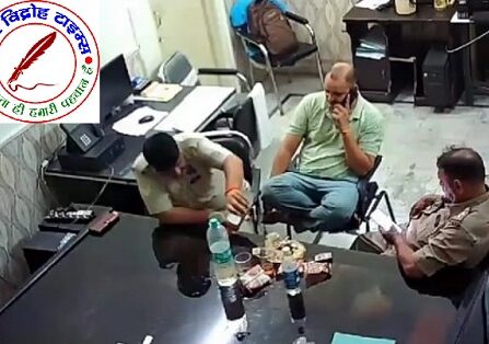 शामली में डायल 112 पुलिस का शराब पीते वीडियो वायरल !