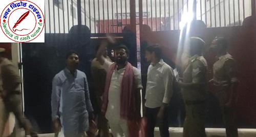 सीएम का पुतला दहन करने के मामले में भेजा गया जेल !